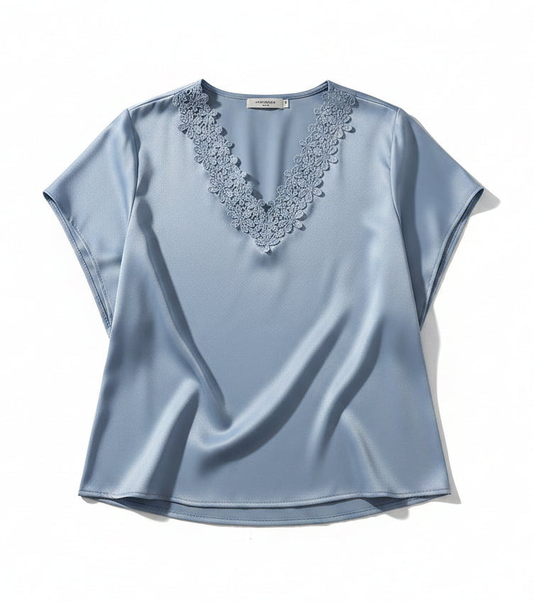 Lace Detail V-Neck Half Sleeve Blouse