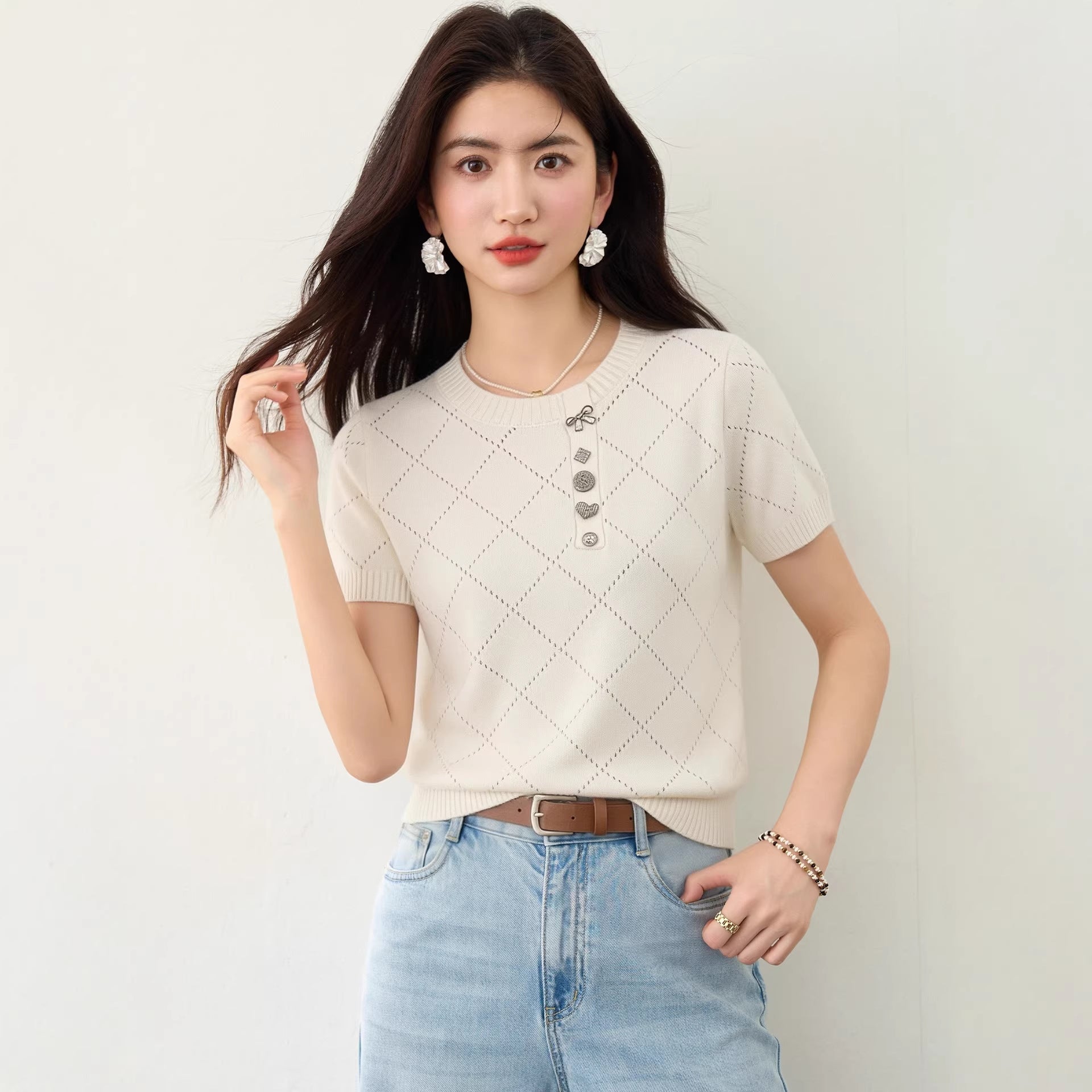 Knit Top with 3D Bow Knot and Hollow-out Quilted Design, Short Sleeve Women's Summer Casual Blouse